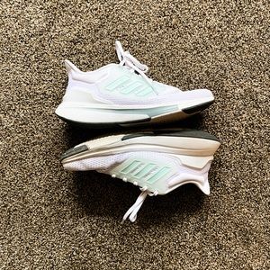 Size 7.5 Adidas EQ21 Sneakers